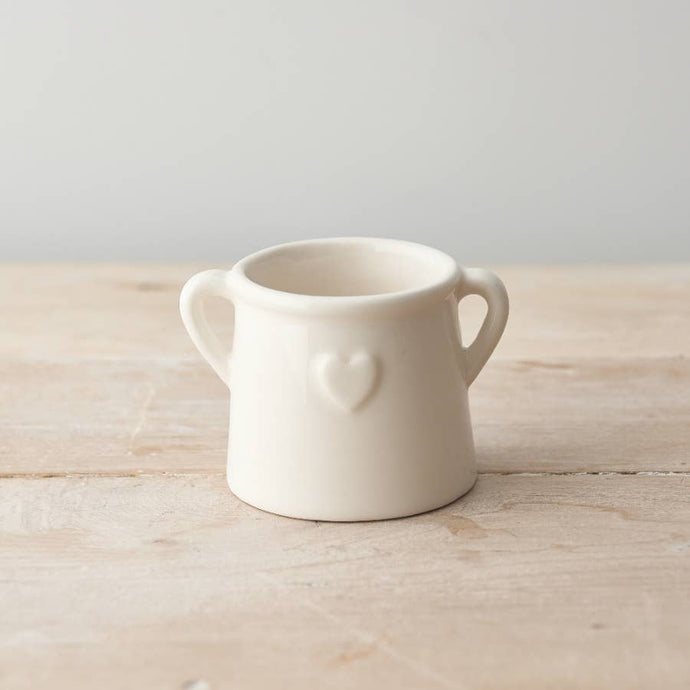 SMALL WHITE HEART POT