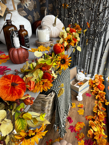 AUTUMNAL PUMPKIN GARLAND