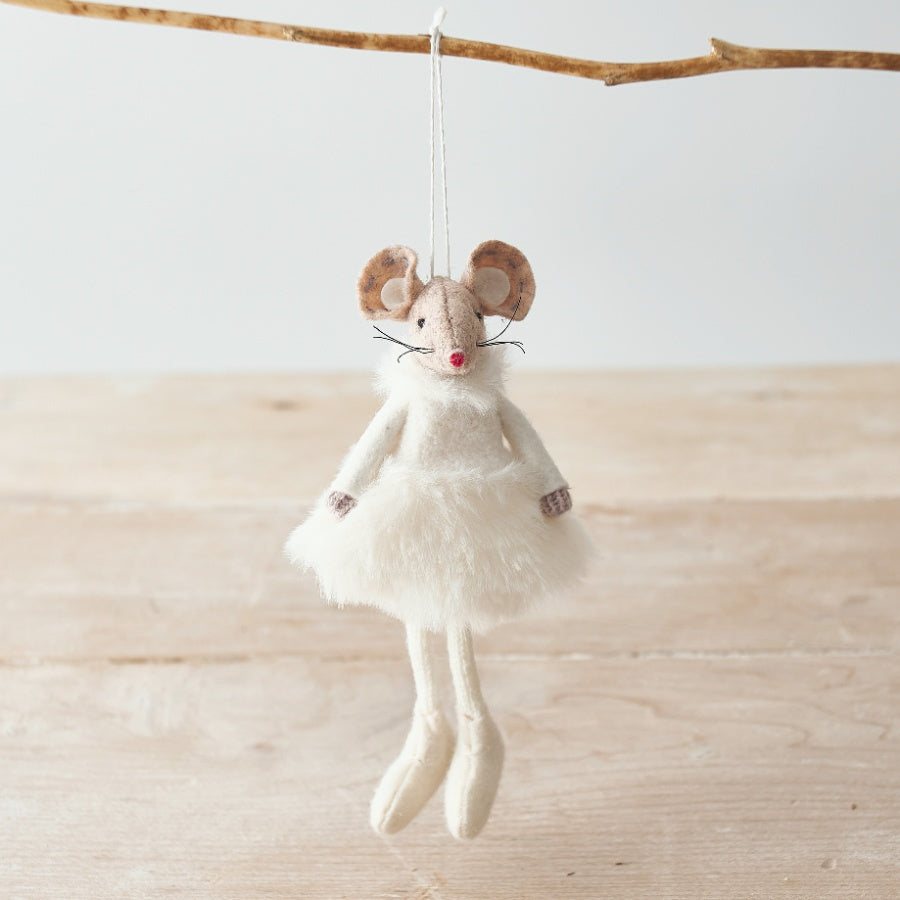 MOUSE IN FLUFFY DRESS