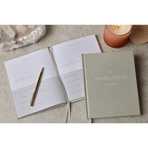 THE MINDFULNESS JOURNAL